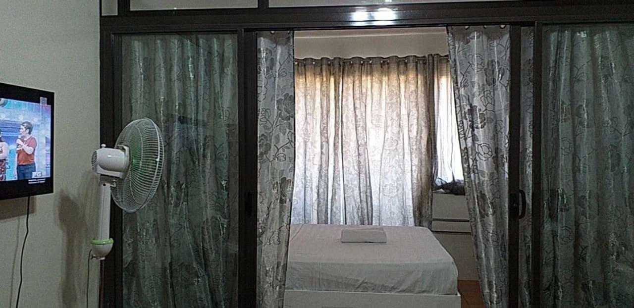 One Oasis A9 At The Back Of Sm Mall Davao Stadt Exterior foto
